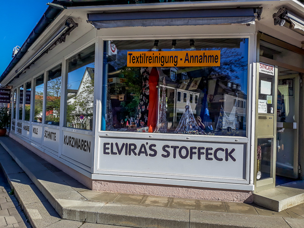 Aussenansicht Elviras Stoffeck